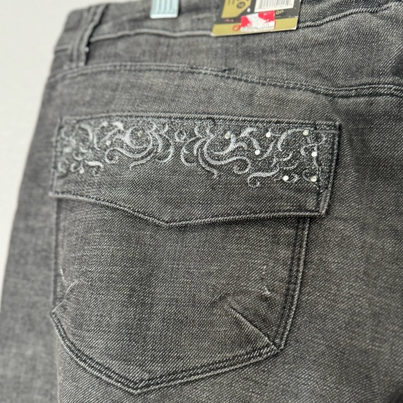 NWT Sasson ⭐️ Stardust Vintage 90’s Jeans With Rhinestones & Embroidery.  S-16. - Picture 8 of 14